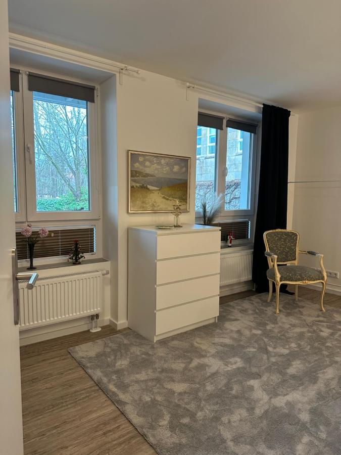 Am Kleinen Muehlenteich - Zentrale Ruhige Lage Mit Parkplatz Und Fahrraedern Leilighet Flensburg Eksteriør bilde